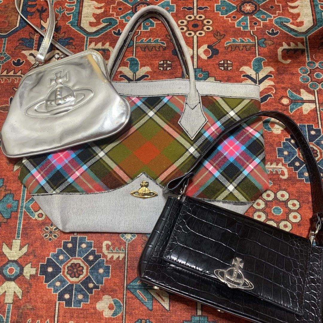 Vivienne westwood bundle (Category: Luxury Bags & Wallets) located in Quezon City. Submitted by hatlocker (Listing ID 1466436278, Image 1). Description: dm if interested .