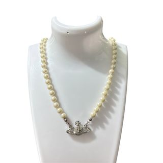 (Category: ) located in . Submitted by dalle_closet (Listing ID 1466492125, Image 1). Description: .