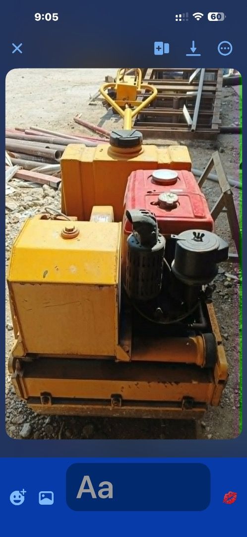 Walkbehind, doubledrum, 600kg. (Category: Industrial Equipment) located in Caloocan City. Submitted by eddie_wise (Listing ID 1466385428, Image 2). Description: Japan surplus Walk behind ,double drum,600 kg(bomag brand) .