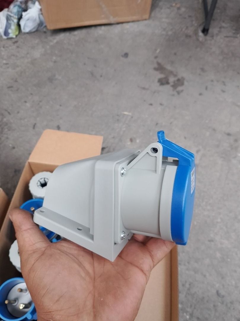WALL MOUNTED SOCKET CODE: 123-6 (Category: Everything Else Others) located in Manila. Submitted by joeyroque09 (Listing ID 1466402480, Image 3). Description: WALL MOUNTED SOCKET CODE: 123-6.