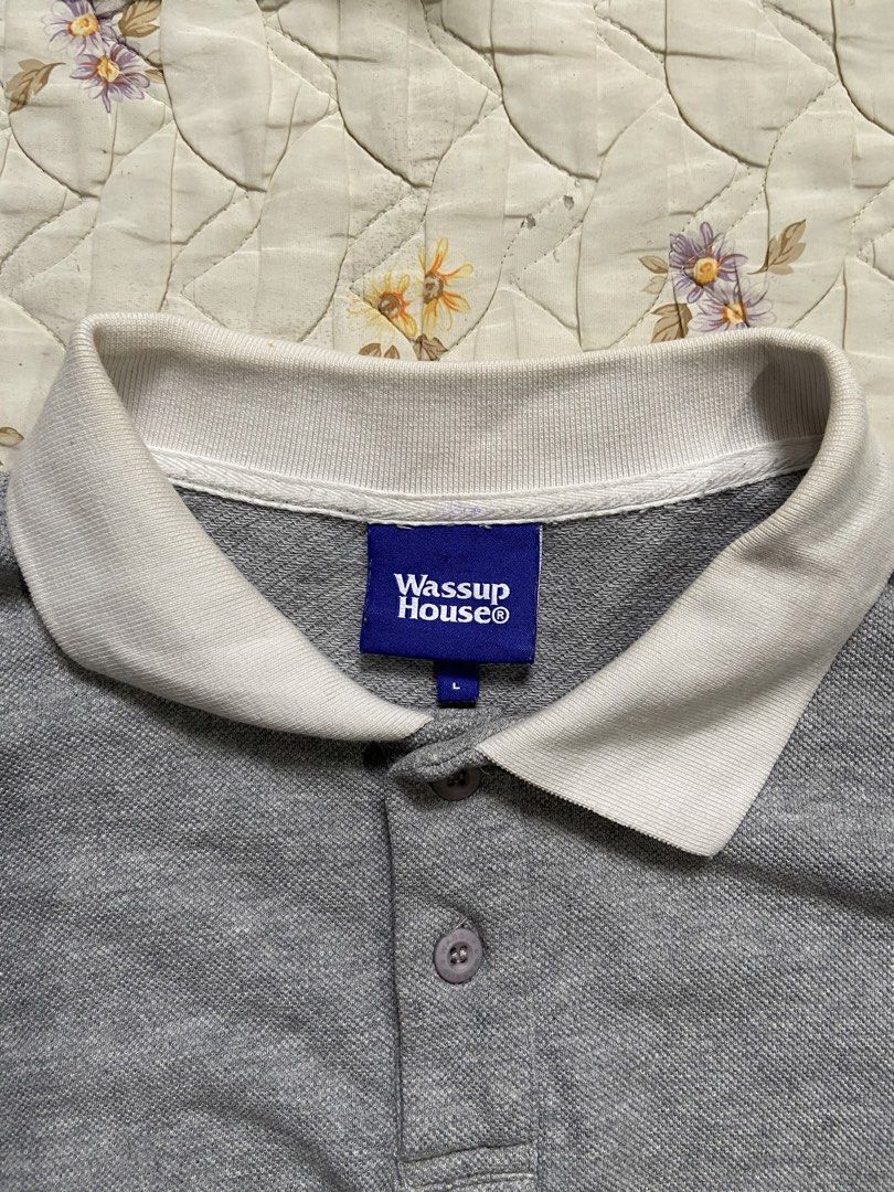 WASSUP HOUSE (Category: Coats, Jackets and Outerwear) located in Salug. Submitted by bagdoi_finds (Listing ID 1466496819, Image 2). Description: .