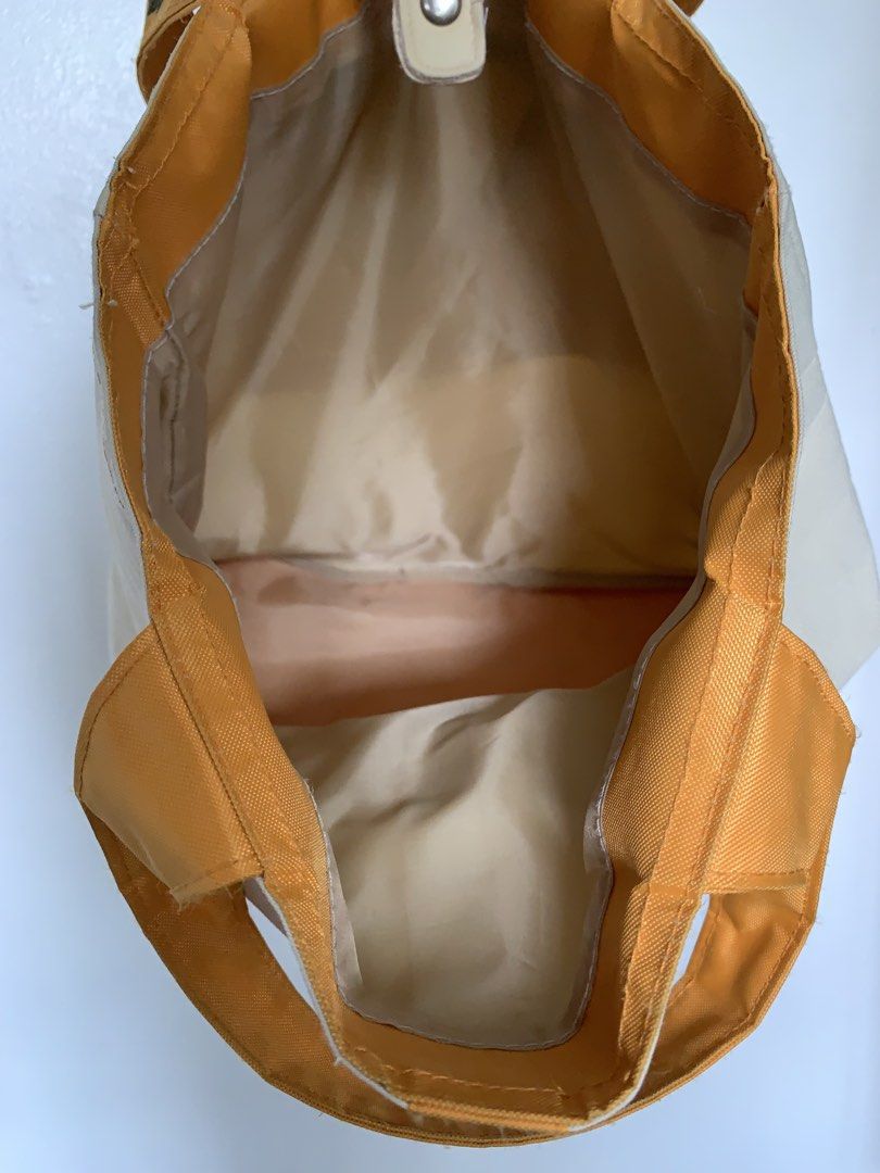 Waterproof Tote Bag (Category: Tote Bags) located in Quezon City. Submitted by flairnsquair (Listing ID 1466448138, Image 2). Description: .