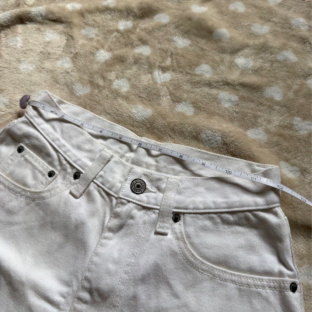 We go Standard (Category: Shorts) located in Manila. Submitted by shefindshope (Listing ID 1466436594, Image 2). Description: .