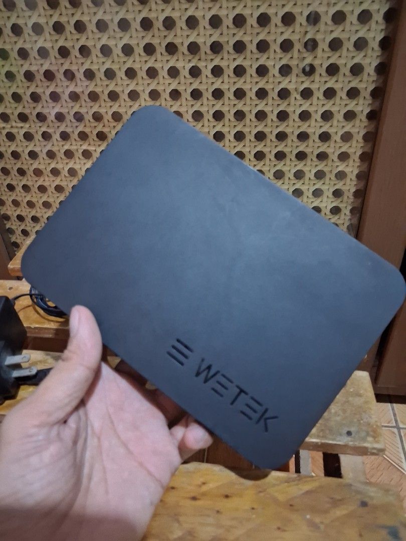 Wetek Play Media Player w/ Remote (Kodi) (Category: TV Parts & Accessories) located in Paranaque City. Submitted by jnthn.c (Listing ID 1466468344, Image 2). Description: Wetek Play Media Player w/ Remote Mouse, keyboard & HDMI not included.