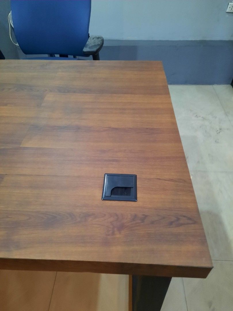 Wide L shape Office, Executive, Computer Desk (Category: Office Furniture & Fixtures) located in Quezon City. Submitted by McGyver23 (Listing ID 1466411758, Image 3). Description: Wide /Big L shape Executive Desk: * Price at 5,500 * Can be use as Office, Executive or Computer desk *Guaranteed Heavy and Solid (Wide L Shape) *Metal Frame and Steel legs * Right side wall mount or can be fitted with steel legs *Vinyl wood profile top durable and wate