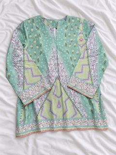 (Category: ) located in . Submitted by usedwithlove.nurul95 (Listing ID 1466416674, Image 1). Description: .