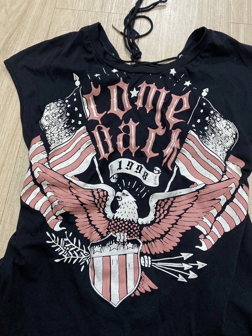 y2k alt grunge top (Category: Sleeveless) located in Manila. Submitted by cura.te (Listing ID 1466473113, Image 2). Description: .