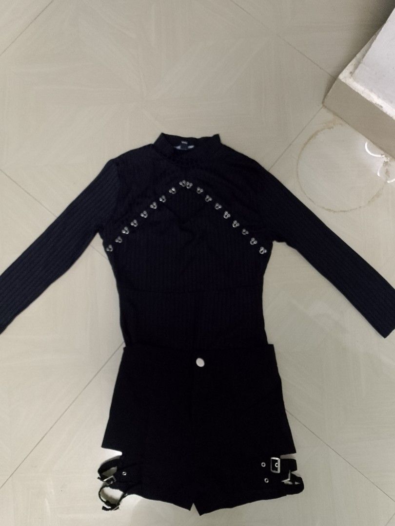 Y2k gothic punk emo (Category: Sets or Coordinates) located in Manila. Submitted by mari_123.123 (Listing ID 1466419414, Image 1). Description: Alternative / Emo Black Co-ord Set with Silver Eyelets & Buckle Details 🖤 Perfect Halloween Costume.