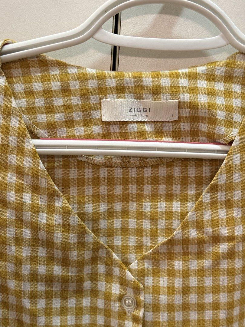 Yellow Gingham Blouse (Category: Blouses) located in Quezon City. Submitted by hazpreloved (Listing ID 1466415651, Image 3). Description: Bought from Korea Free size, best fits Small Addtl discount for bulk orders Tags: shein, mango, pull & bear, h&m, cotton on.