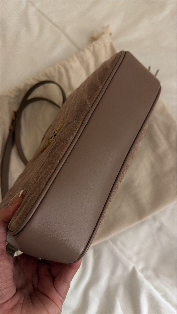Ysl Camera Bag Suede mauve (Category: Luxury Bags & Wallets) located in Cavite. Submitted by bellaandbeyond (Listing ID 1464699160, Image 2). Description: .