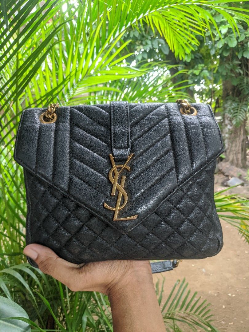 YSL SAINTLAURENT BAG CODED (Category: Luxury Bags & Wallets) located in President Roxas. Submitted by keanmichael248 (Listing ID 1466434723, Image 1). Description: .