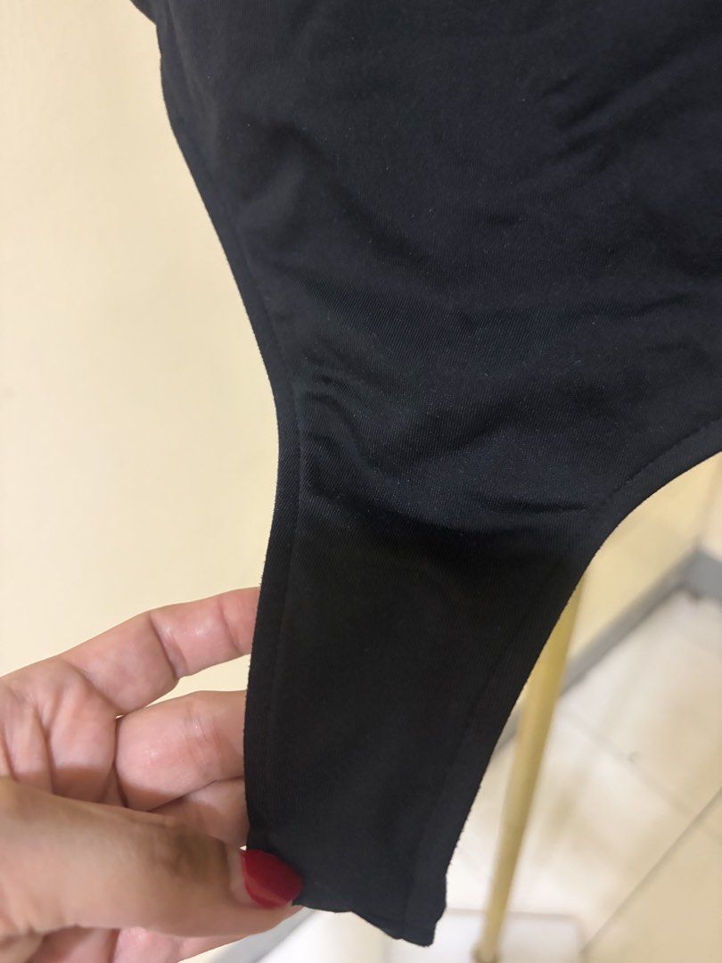 Zara black bodysuit (Category: Others Tops) located in Mandaluyong City. Submitted by rachel.cadiz (Listing ID 1466445528, Image 2). Description: Used only once in excellent condi Med on tag best fit small(stretchy) Basic top best paired with baggy pants/barrel pants Originally P1595 bought at zara mega selling low P649 .