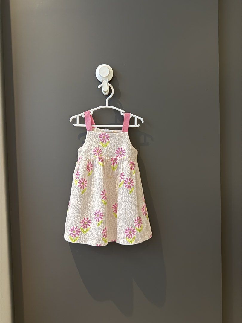 Zara Dress (12-18 months) (Category: Babies & Kids Fashion) located in Manila. Submitted by beautygoddess (Listing ID 1466386452, Image 1). Description: .