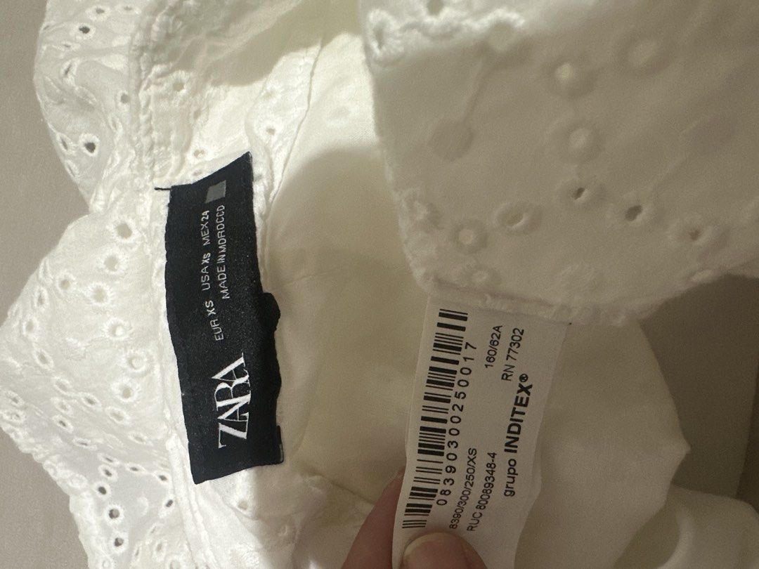 Zara Eyelet Shorts with Ties (Category: Shorts) located in Davao. Submitted by krau_ (Listing ID 1466377124, Image 2). Description: Used once only. Like new!!! Xs on tag. .