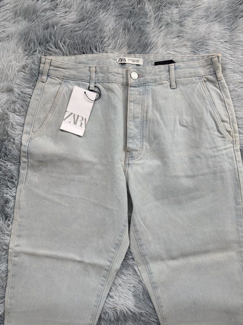Zara Loose Cropped Jeans (Category: Jeans) located in Taguig. Submitted by mrwickjohn67 (Listing ID 1466453182, Image 3). Description: Deadstock condi with hangtag No issue Can be unisex imo Size: (in inches) Waistline: 32-34, Length: 37, Crotch: 14.5 Hem: 6.