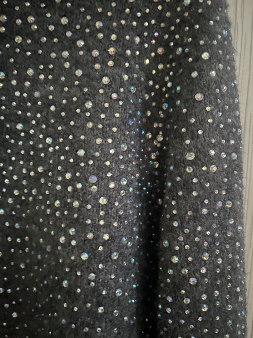 Zara rhinestone knit sweater (Category: Others Tops) located in Manila. Submitted by jellyblly (Listing ID 1466383066, Image 2). Description: size: small zara rhinestone sweaterrr loc:mnl.