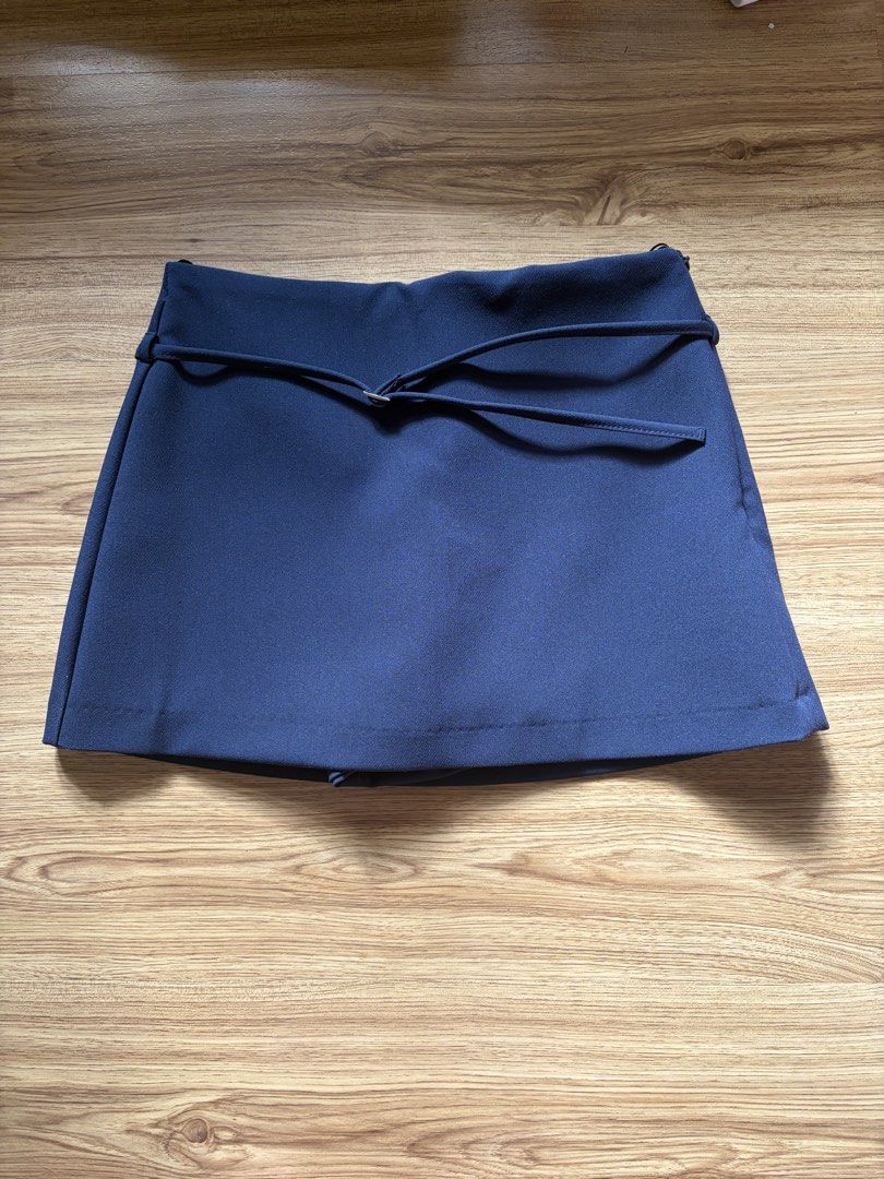 Zara Skort with Belt (Category: Skirts) located in San Pedro. Submitted by nikkiabc.777 (Listing ID 1466350815, Image 1). Description: Zara Skort with Belt Size: XS; 24-26 waist Brandnew; never been worn Color: Blue Bought from mall for ₱1,995.