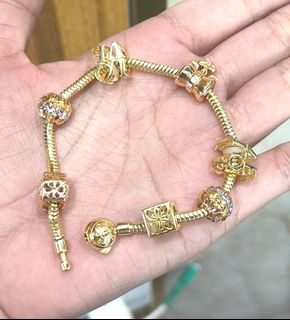 (Category: ) located in . Submitted by franeyney (Listing ID 1466672083, Image 1). Description: .