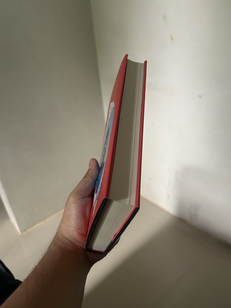 1984 by GEORGE ORWELL (Category: Storybooks) located in La Paz. Submitted by adisaur (Listing ID 1466581163, Image 2). Description: 1984 by George Orwell - 75th Anniv Edition Hardbound Very Good Condition Read Once.