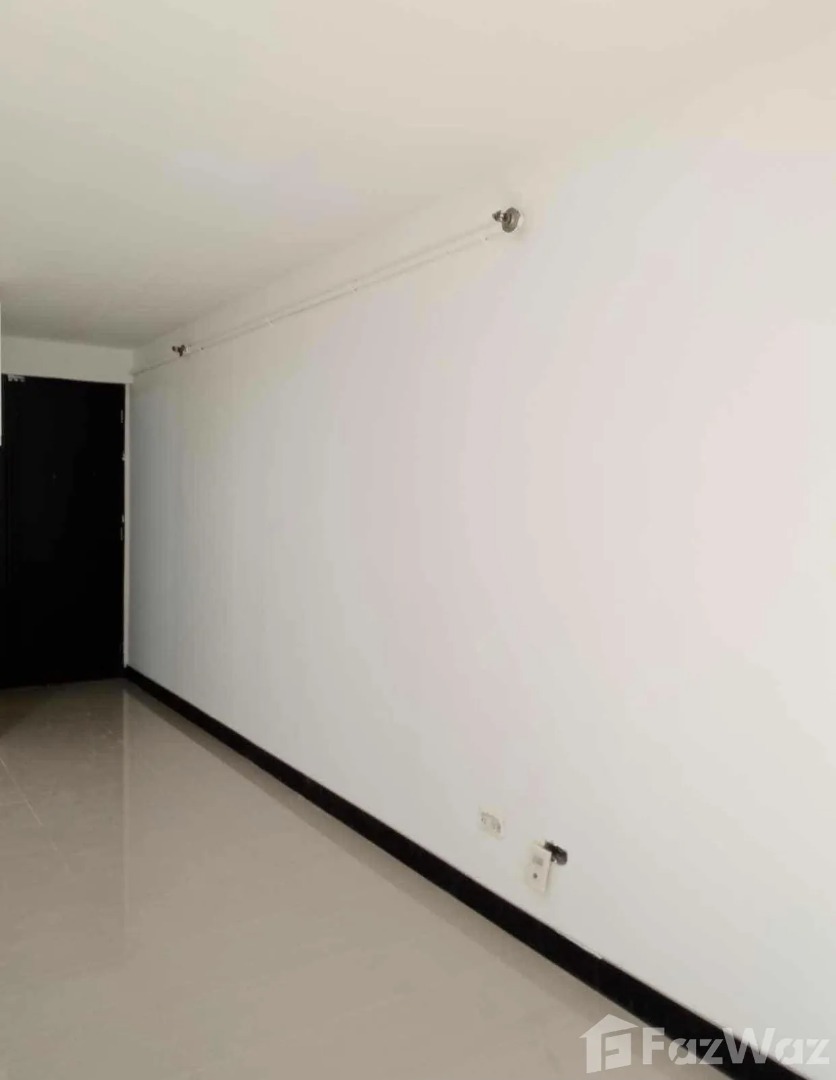 (Category: ) located in . Submitted by propertyproph (Listing ID 1466580512, Image 1). Description: .