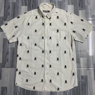 (Category: ) located in . Submitted by stripes.swoosh.store (Listing ID 1466719499, Image 1). Description: .