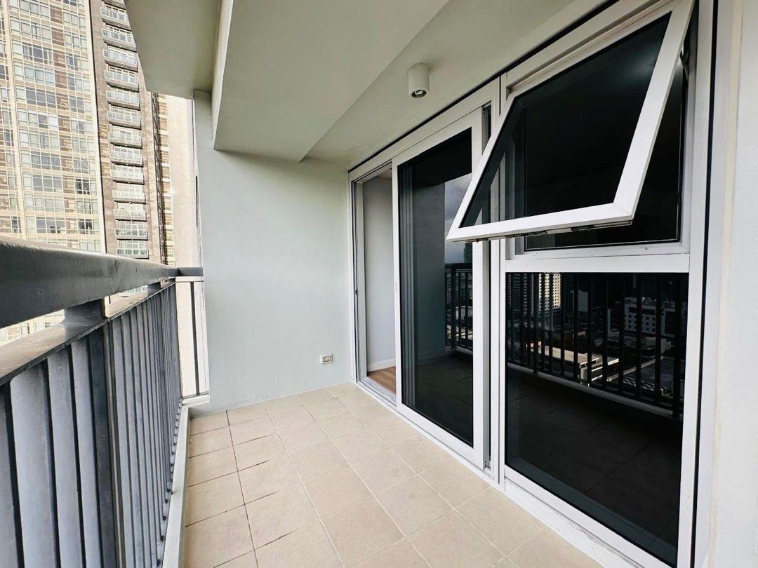 2BR ONE MARIDIEN BGC 27.5M (Category: Apartments & Condos) located in Taguig. Submitted by jay.camprealty (Listing ID 1466703407, Image 3). Description: FOR SALE ONE MARIDIEN, BGC Property Details: Corner 2 Bedroom unit with Balcony Facing Terra Park 23rd Floor Basement Level 2 Parking Turnover Finish Never Been Occupied 93 SQM - Floor Area Selling Price: Php 27,500,000 firm price.