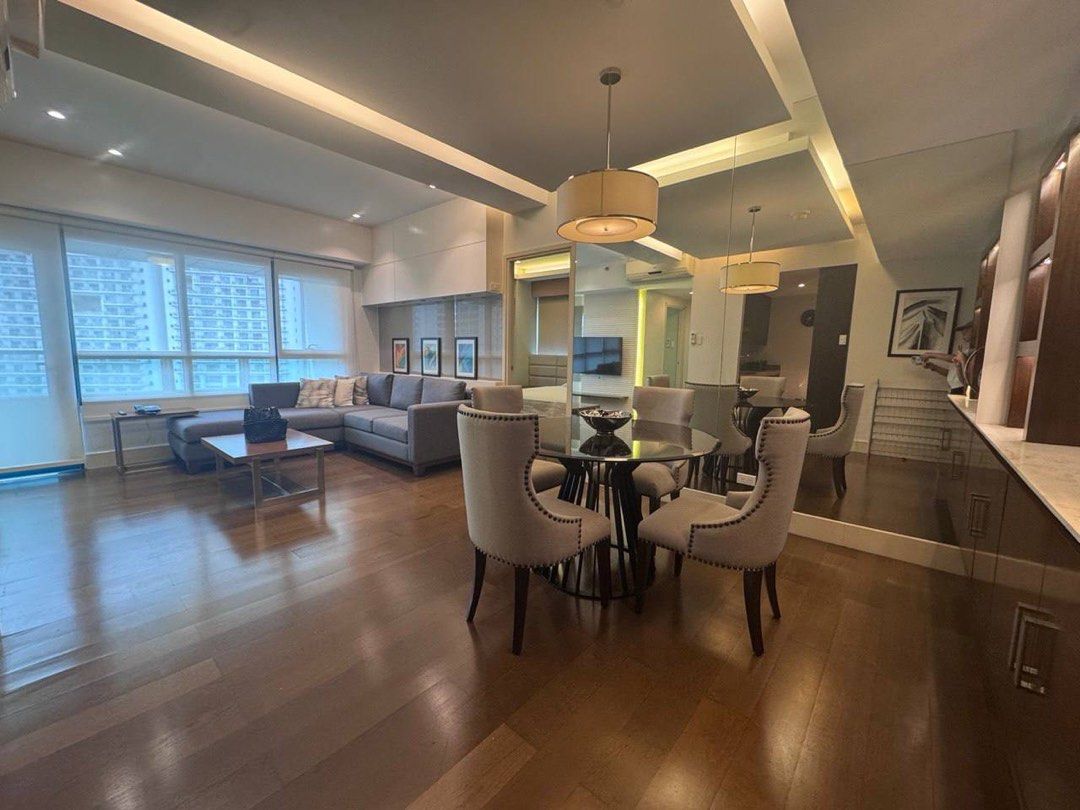 2BR unit for Lease in Edades, Rockwell (Category: Apartments & Condos) located in Pasig City. Submitted by ledesmapropertiesph (Listing ID 1466636234, Image 3). Description: FA 98 sqm, 2BR 1 parking slot Fully-furnished P110,000 / month Alexandra Ledesma Ledesma Properties PH PRC #33564 CTREB PAREB.