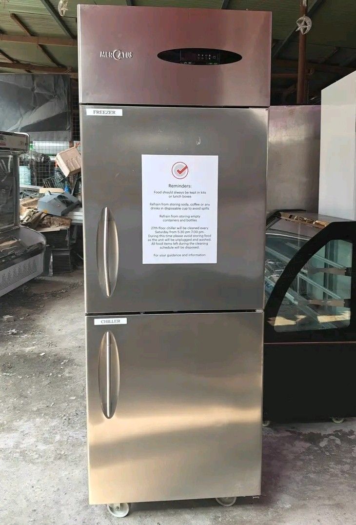 2-DOOR FREEZER AND CHILLER STAINLESS (Category: Refrigerators and Freezers) located in Taguig. Submitted by jasminefuentes286 (Listing ID 1466645916, Image 1). Description: .