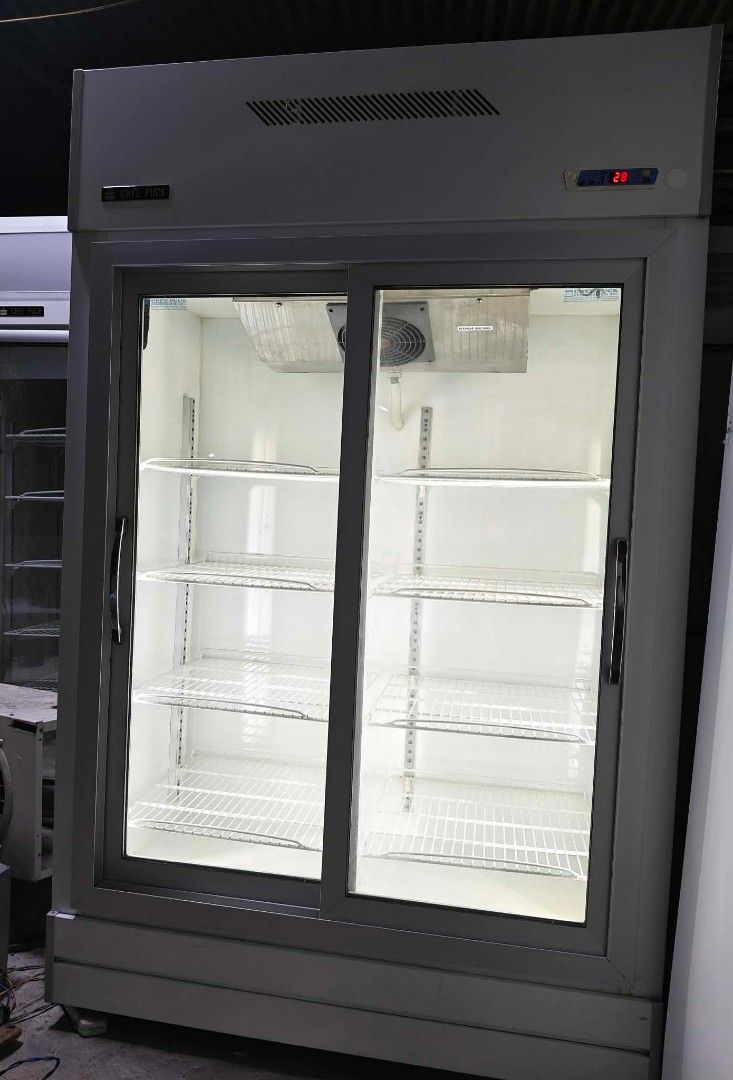 2-DOOR SLIDING CHILLER GLASS (Category: Refrigerators and Freezers) located in Taguig. Submitted by jasminefuentes286 (Listing ID 1466650077, Image 1). Description: .