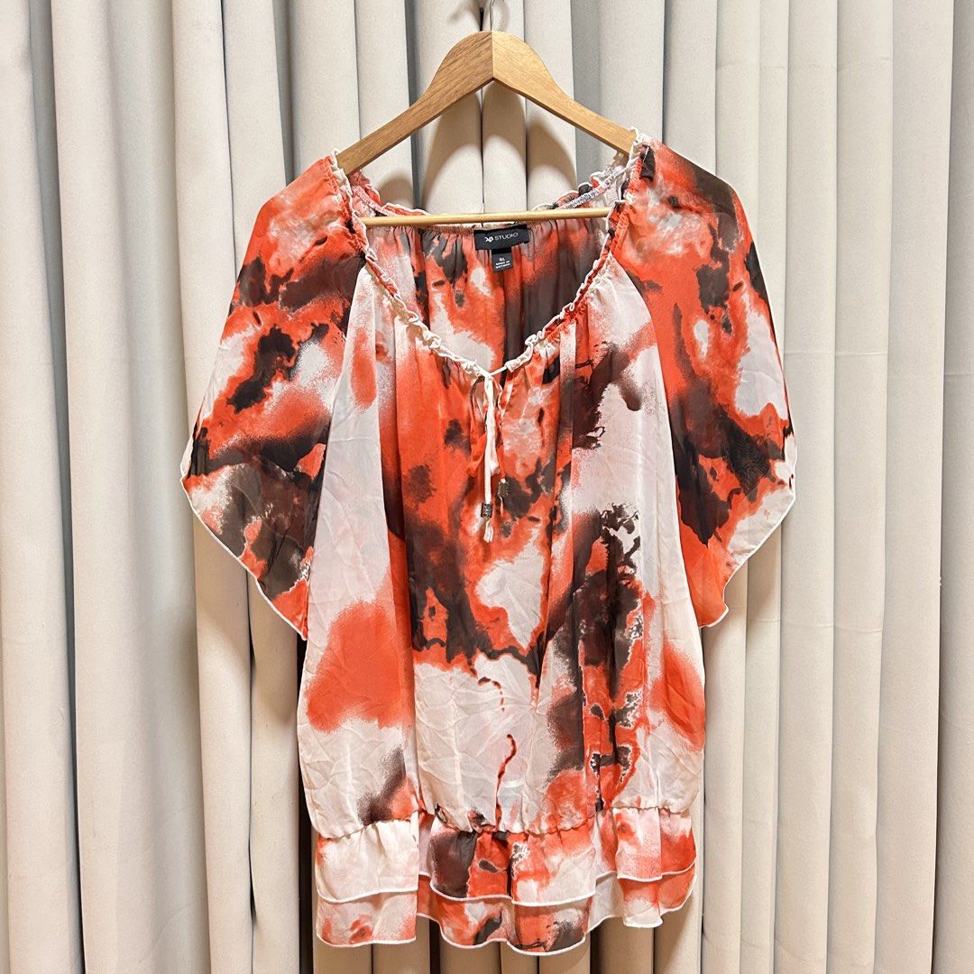 2XL Plus Size AB Studio Orange Abstract Top (Category: Blouses) located in Rizal. Submitted by from99abovecloset (Listing ID 1466595661, Image 1). Description: CODE:168 Size: 2XL Armhole (laid flat):14” Bust (around): 50” Length (laid flat): 28” Sheer poly | loose | like new.
