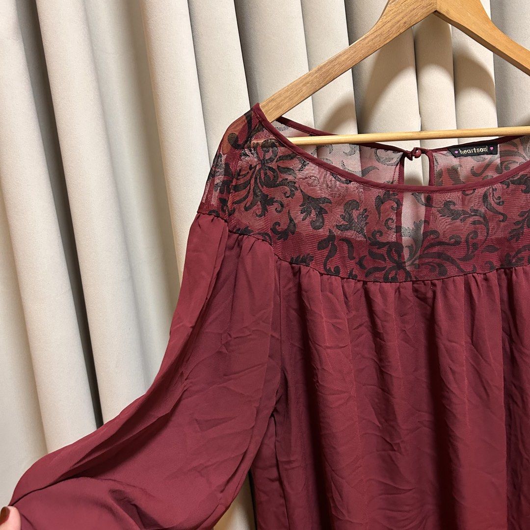 2XL Plus Size Heartsoul Maroon Top (Category: Blouses) located in Rizal. Submitted by from99abovecloset (Listing ID 1466596093, Image 3). Description: CODE:147 Size: 2XL Armhole (laid flat):11” Bust (around): 56” Length (laid flat): 28” Soft poly | loose | like new .