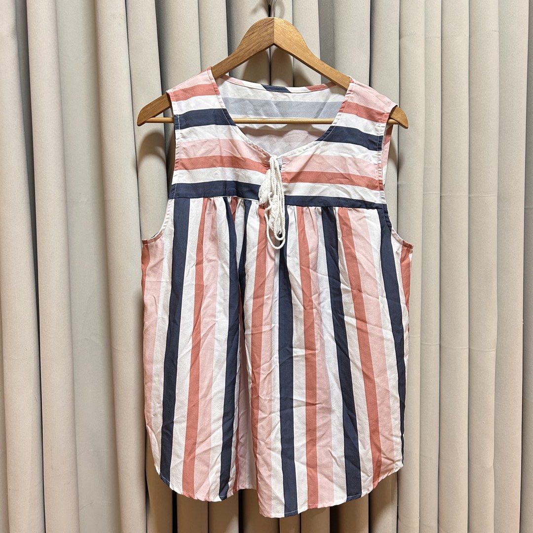 2XL Plus Size Stripes Sleeveless Top (Category: Blouses) located in Rizal. Submitted by from99abovecloset (Listing ID 1466565193, Image 1). Description: CODE:144 Size: 2XL Armhole (laid flat):11” Bust (around): 50” Length (laid flat): 28” Soft poly | loose | like new .