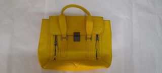 (Category: ) located in . Submitted by sole_and_leather_my (Listing ID 1466679419, Image 1). Description: .