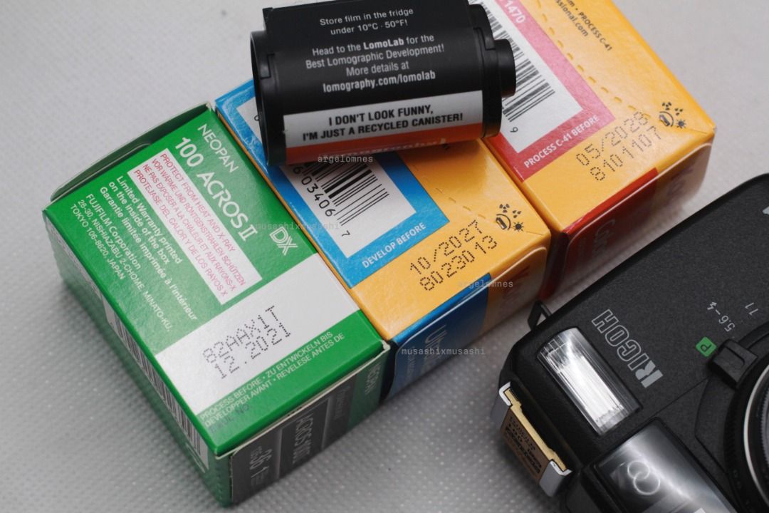 35mm Films (Category: Cameras) located in Marikina City. Submitted by musashixmusashi (Listing ID 1466606379, Image 3). Description: Fujifilm Neopan Acros 100 [expired: 2021.12] : ₱650 Lomography Earl Grey [expired: 2026.07] : ₱500 (no box, comes in plastic canister only) Kodak ColorPlus [expiry: 2028.05] : ₱750 Kodak UltraMax [expiry: 2027.10] : ₱950 less ₱50 per roll if bundled with one of my cameras sold as is policy: • first-to-pay basis • fo