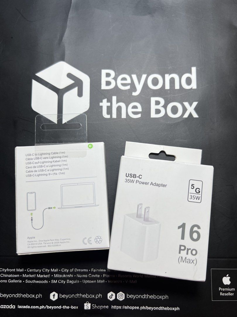35W iPhone Charger Set – Lightning (Category: Cables & Adaptors) located in Manila. Submitted by jmph_ (Listing ID 1466744192, Image 2). Description: 35W iPhone Charger Set – Lightning ✔️ 35W Fast Charging ✔️ Lightning charger set ✔️ Includes power adapter & Lightning cable ✔️ Fast and reliable charging ✔️ Compatible with iPhone and other Lightning devices ✔️ Perfect for home, office, or travel 📦 Brand New & Ready to Use 📩 PM for orders and inq