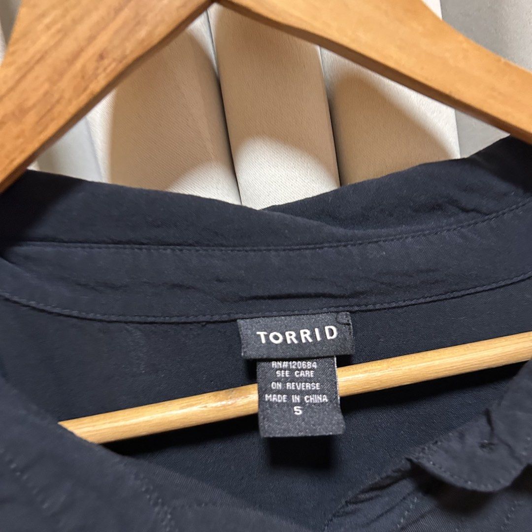 3XL Plus Size Torrid Black Longsleeves (Category: Longsleeves) located in Rizal. Submitted by from99abovecloset (Listing ID 1466597217, Image 2). Description: CODE:092 Size: 3XL-4XL Armhole (laid flat):14” Bust (around): 60” Length (laid flat): 35” Cotton rayon | loose | like new .