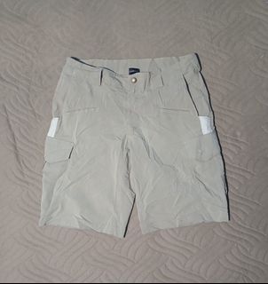 (Category: ) located in . Submitted by jcthrifting (Listing ID 1466592622, Image 1). Description: .