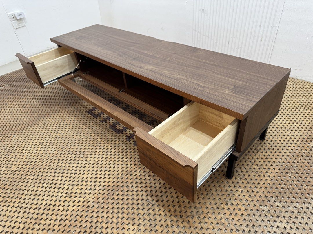 60 inches tv rack (Category: TV Consoles) located in Quezon City. Submitted by matetdevis13 (Listing ID 1466737319, Image 3). Description: Wooden TV Rack with Drawers Price: 8,500 L60 x W16.5 x H16 In good condition Code JMD31-M451.