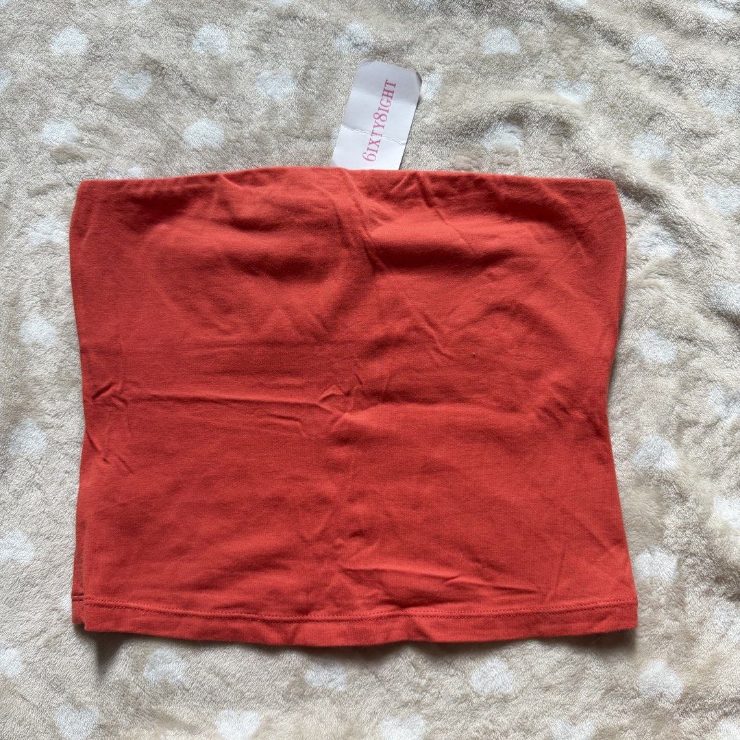 6ixty 8ight (Category: Others Tops) located in Manila. Submitted by shefindshope (Listing ID 1466625019, Image 1). Description: .
