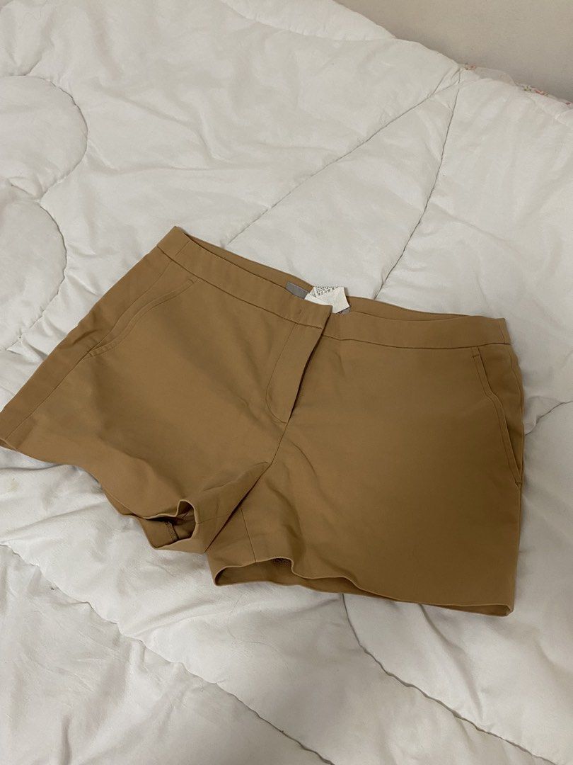 8 Seconds Beige Shorts Size 67 (S) (Category: Shorts) located in Manila. Submitted by eileenmaye67636 (Listing ID 1466698443, Image 1). Description: PRELOVED! - Brand: 8 Seconds - Color: Classic Beige - (waistline 30) - Material: Comfortable cotton, polyester, and polyurethane blend - Details: Structured waistband with front zip closure - Condition: Clean inside and out, ready to wear for casual outings shipping: j&t and lalamove.