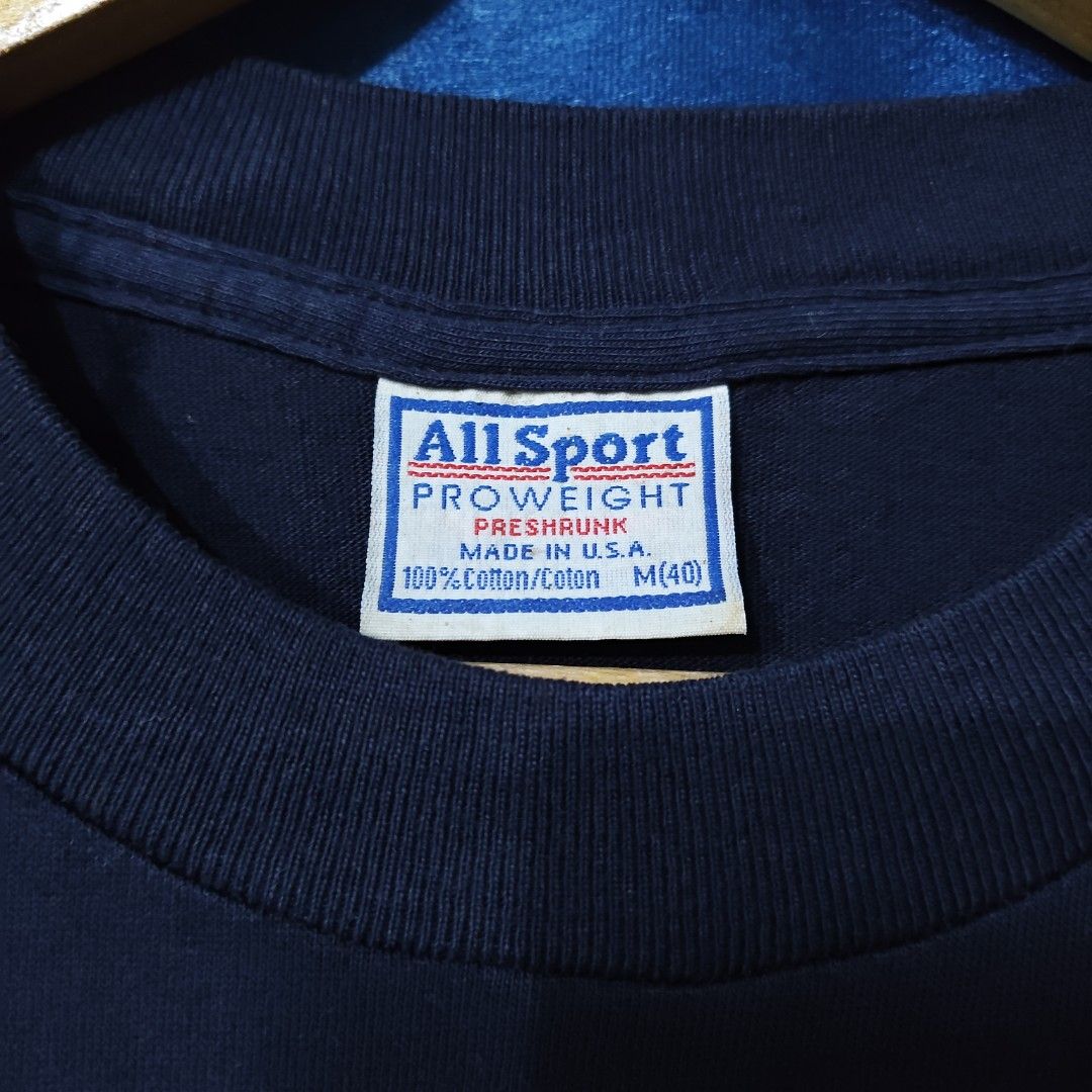 90's DESTINY IN SPACE BY SMITH SONIAN IMAX TEE (Category: Tshirts & Polo Shirts ) located in Makati City. Submitted by upcycled.closeth (Listing ID 1466584431, Image 3). Description: - Authentic 90's destiny in space product - Navy blue, short-sleeved - Size: Medium (men's) - Like new - Tag: All sports pro weight - Authentic from the 90's shirt - flaws: no flaws - Excellent condition - Need wash, fresh from bale - Features design of All sports mo