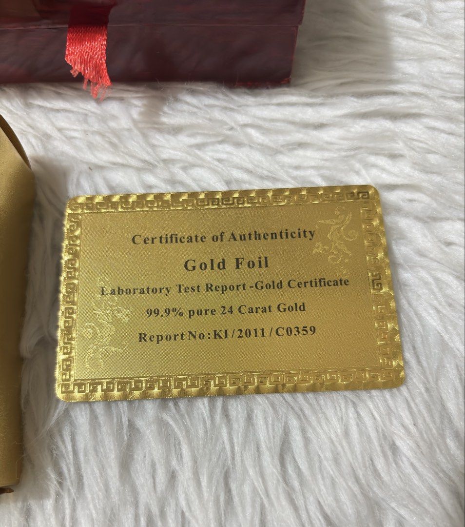 999.9 Gold Playing Cards (Category: Educational & Learning Toys) located in Paranaque City. Submitted by dalle_closet (Listing ID 1466611362, Image 2). Description: like new pa ung cards nito complete .