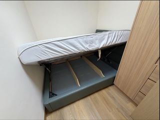 （分類：）位於 。 由 meolby 提交（商品編號 1466719163，圖片 1）。簡介： 。