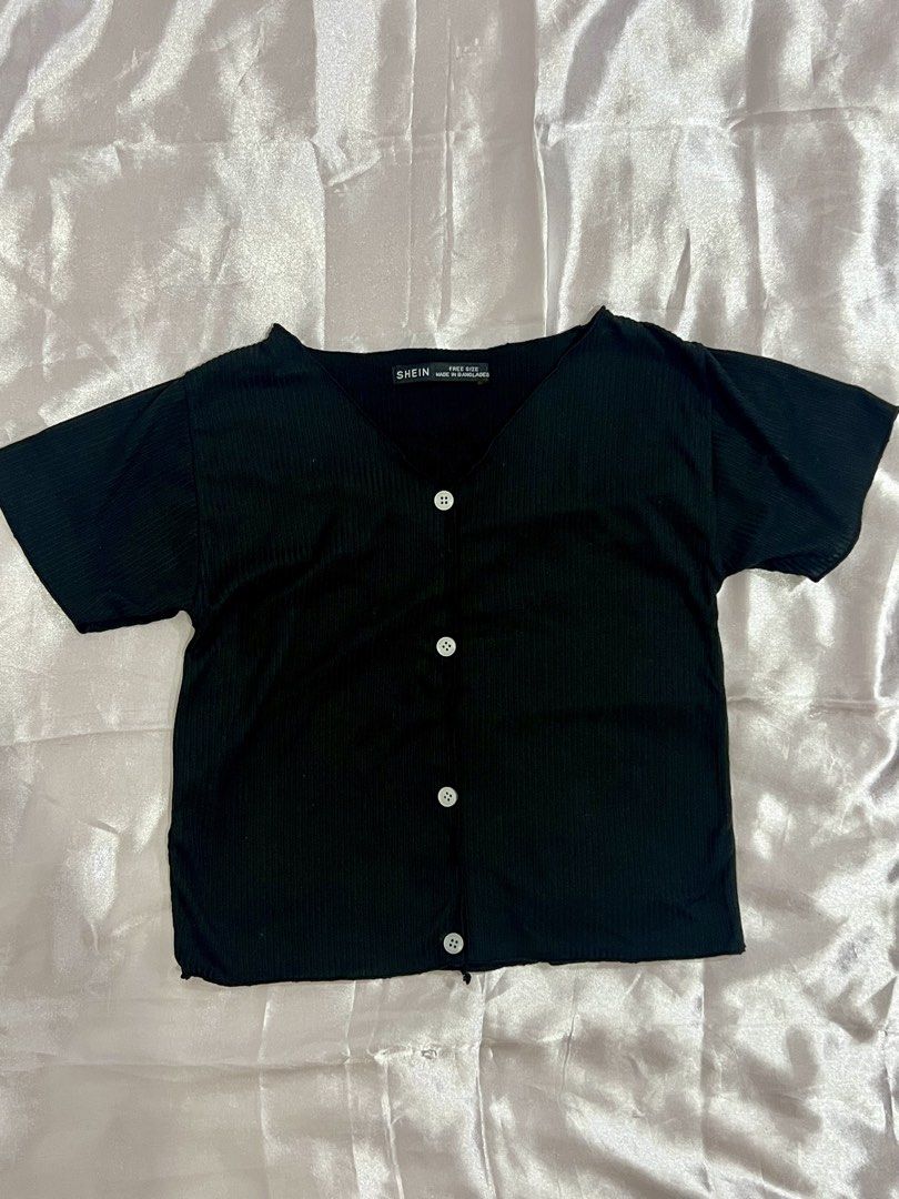 ‼️ ANY 3 FOR ₱100 ‼️ (Category: Others Tops) located in Balanga. Submitted by hiitsaly (Listing ID 1466681296, Image 1). Description: please check my page for the other batches of 3 for ₱100 you can also choose there.