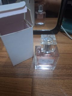 由 daisy0222 (刊登 ID 1466773492，圖片 1) 提交，位於 的 (類別：)，說明：。