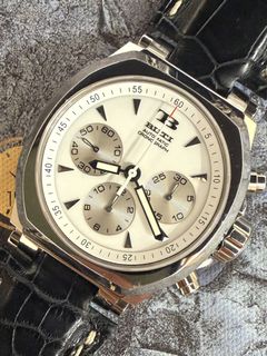 （分類：）位於 。 由 vintage_universal_1954 提交（商品編號 1466661593，圖片 1）。簡介： 。