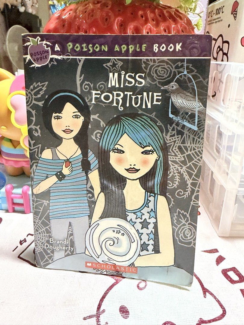 A Poison Apple Book: Miss Fortune (Category: Comics & Manga) located in Manila. Submitted by hellokittyjhoe (Listing ID 1466652796, Image 1). Description: .
