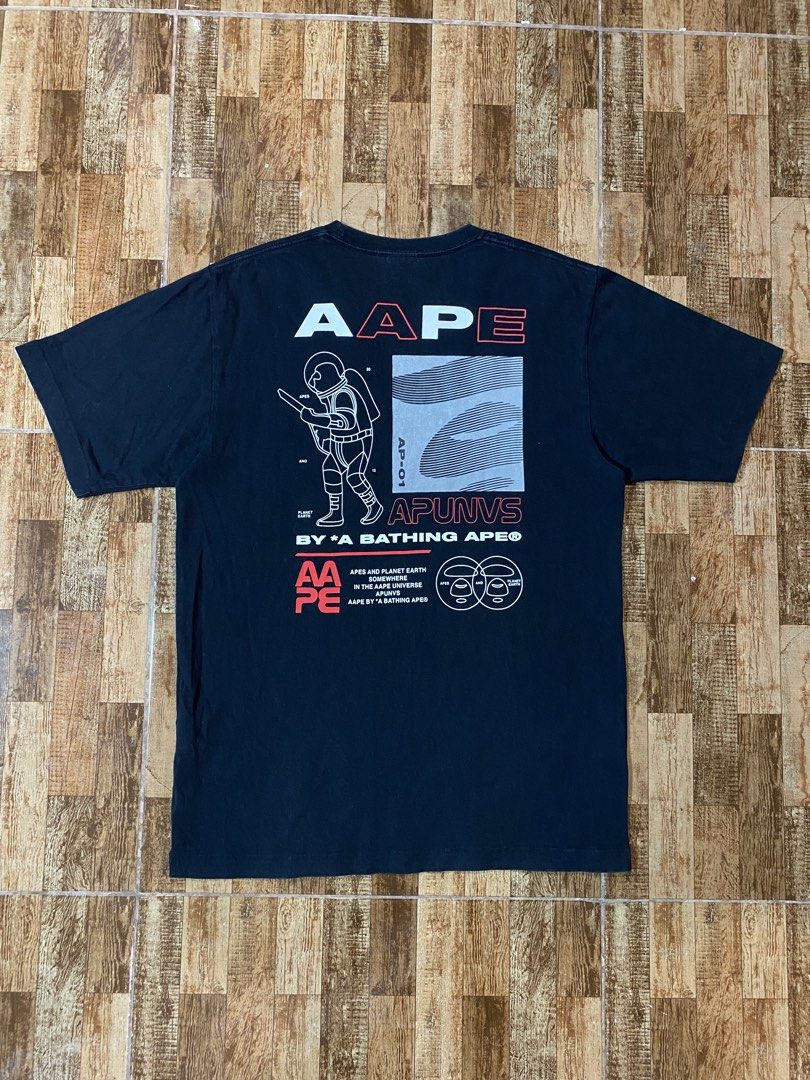 Aape reflective shirt (Category: Tshirts & Polo Shirts ) located in Manila. Submitted by guud_findsph (Listing ID 1466748517, Image 2). Description: Excellent condition Issue: minimal crackprint sa small logo Color rate 9.5/10 Size medium Dimes 21/28.
