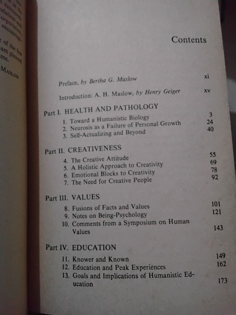 Abraham H. Maslow set (Category: Storybooks) located in Manila. Submitted by completinggaddiscollection (Listing ID 1466768912, Image 3). Description: my preloved copies of - The Farther Reaches Of Human Nature & Religions, Values and Peak-Experiences rfs: funds dm for more info.