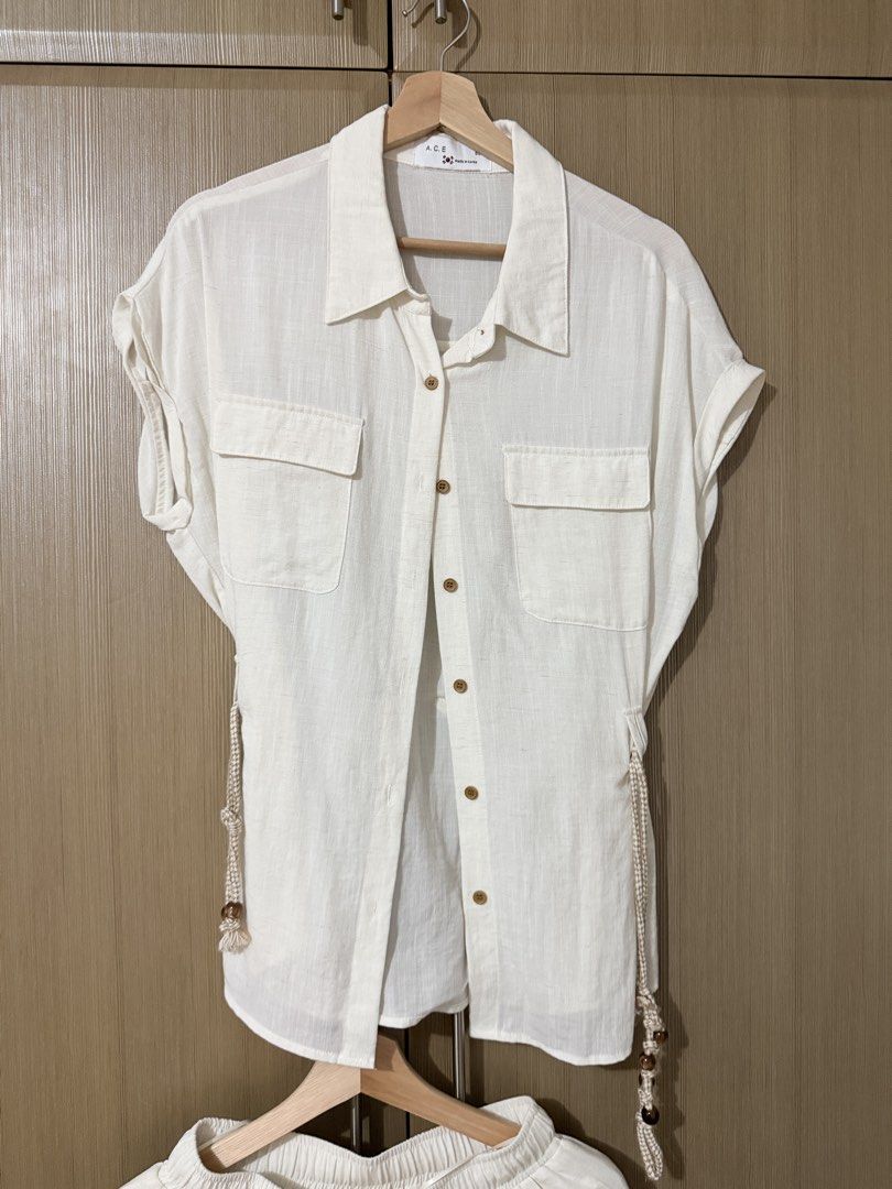 A.C.E Made In Korea Top And Pants Set (Category: Sets or Coordinates) located in Taguig. Submitted by mengxir20193848 (Listing ID 1466672913, Image 1). Description: - Brand: A.C.E (Made in Korea) - Set includes: Matching short-sleeve button-down shirt and wide-leg pants - Shirt features: Chest pockets and adjustable waist cord - Pants features: Elastic drawstring waistband and side pockets - Material: Light, breezy fabric perfect for warm weather